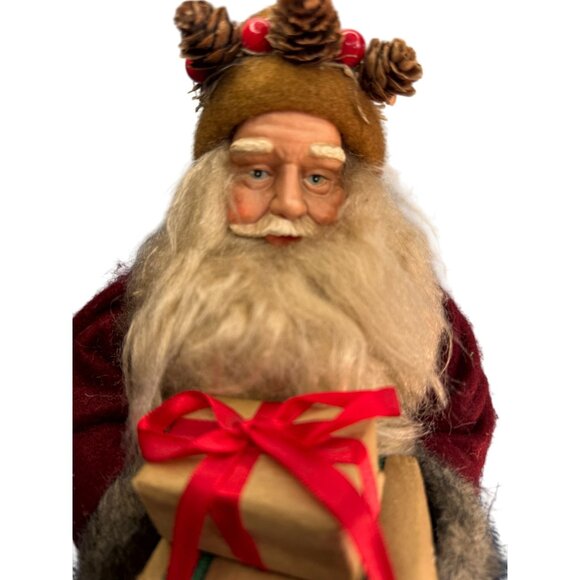 Folk Art Santa Claus Figurine Handcrafted Signed by Artist Cook 2018 17 Inch - Picture 3 of 9